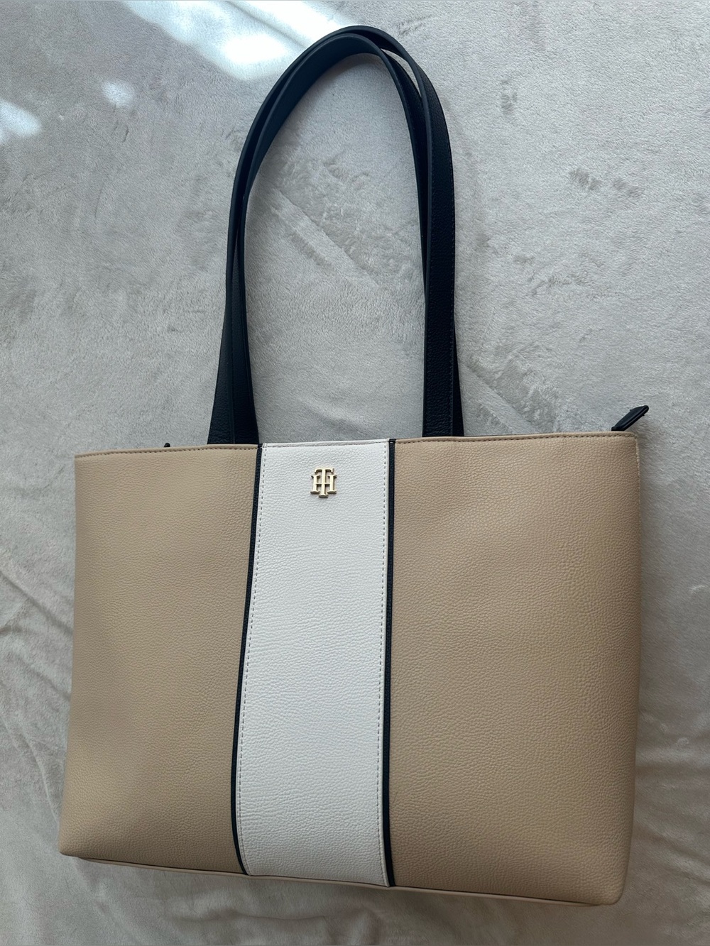 Tommy Hilfiger Beige, White and Navy Vertical-Stripe Tote
